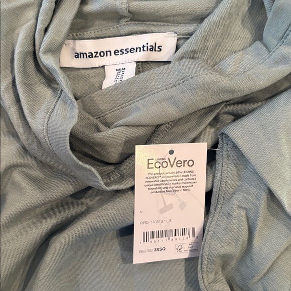 Amazon Essentials Women's size Medium light Green Hoodie T-shirt NEW - Picture 2 of 3